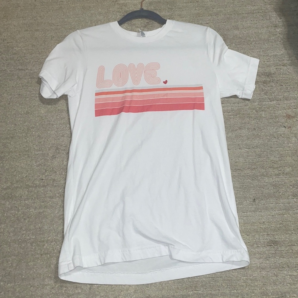 NWOT love tee